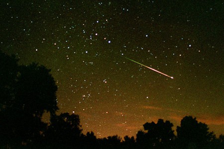 Meteor-Shower-August-2010-b1